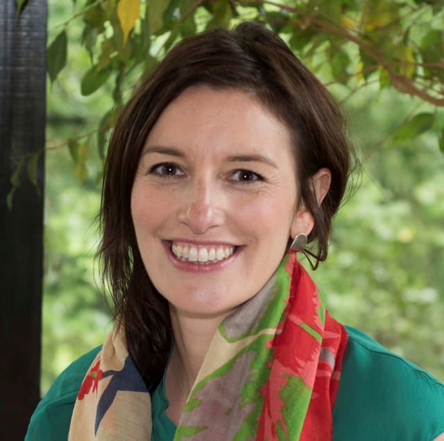 Dr Sara Evans-Lacko